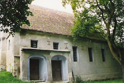 Eingang zur Kirche